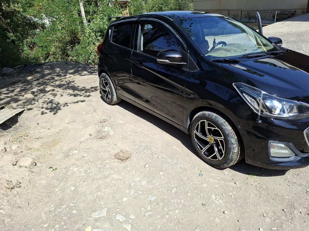 Chevrolet Spark: 2019 г., 1 л, Вариатор, Бензин, Хэтчбэк: фото 4