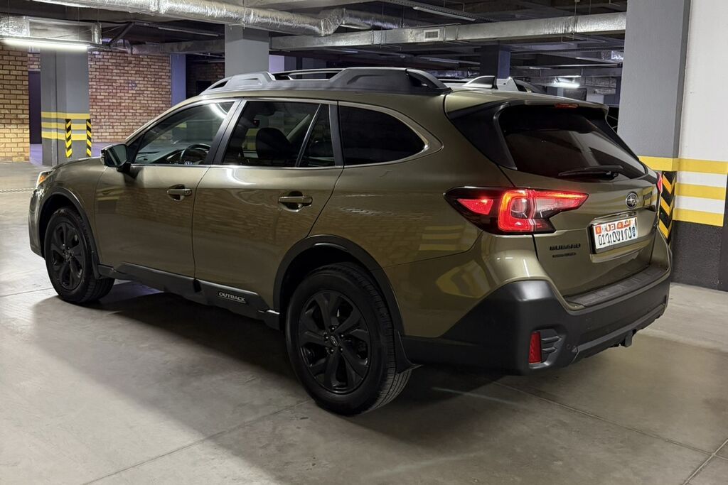 Subaru Outback: 2020 г., 2.4 л, Автомат, Бензин, Универсал: фото 3