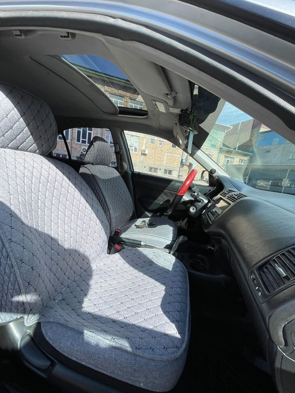 Honda Civic: 2003 г., 1.7 л, Автомат, Бензин, Седан: фото 8