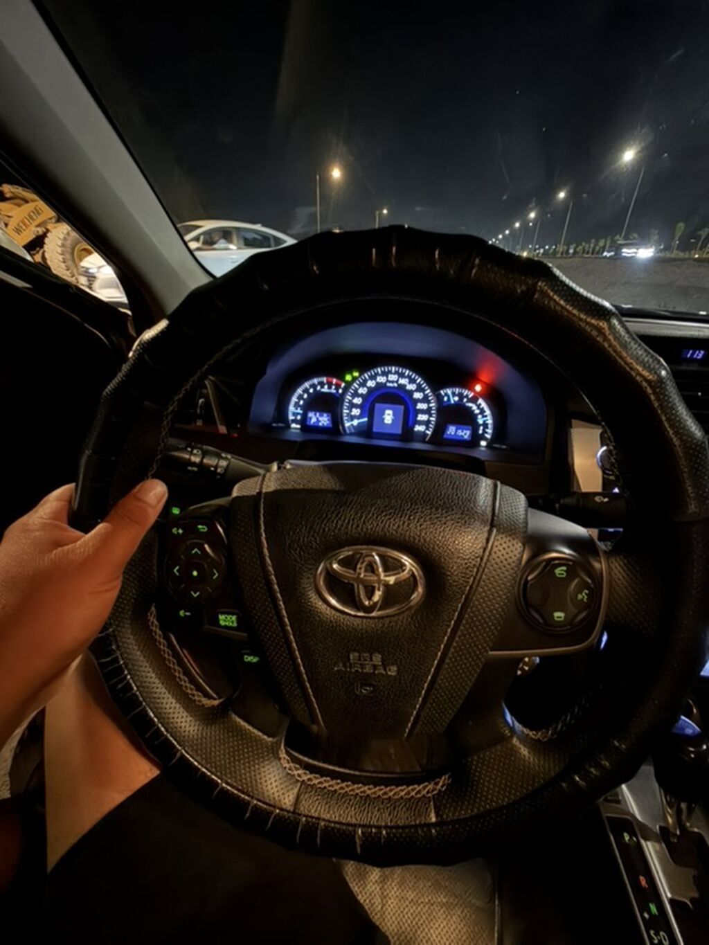 Toyota Camry: 2011 г., 3.5 л, Автомат, Бензин, Седан: фото 8