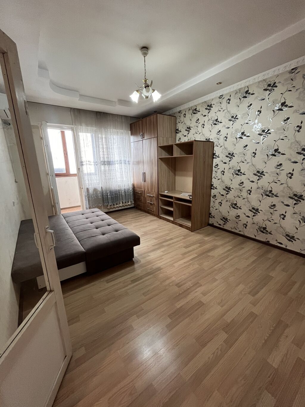 1 комната, Собственник, С мебелью частично