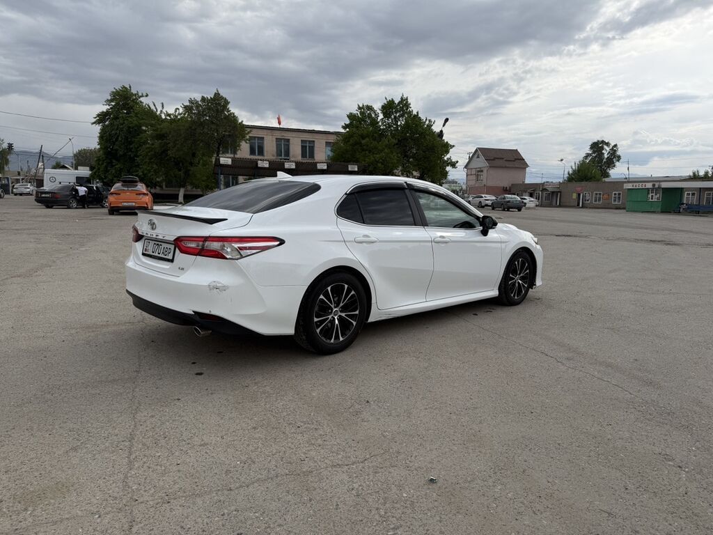 Toyota Camry: 2020 г., 2.5 л, Седан: фото 5