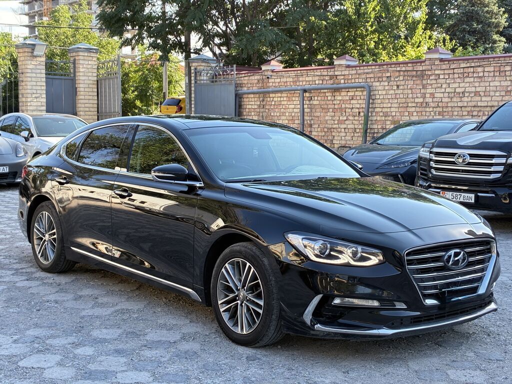 Hyundai Grandeur: 2018 г., 2.2 л, Автомат, Дизель, Седан: фото 2