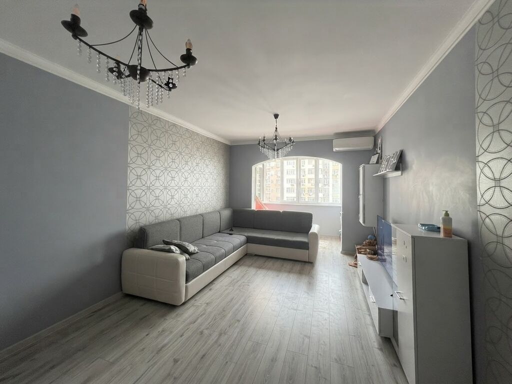 2 комнаты, 76 м², Кок-Жар мкр 106 серия улучшенная, 3 этаж, Дизайнерский ремонт: фото 1