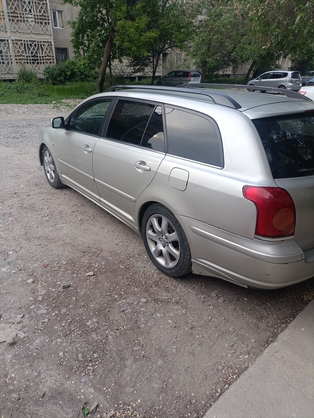 Toyota Avensis: 2003 г., 2 л, Автомат, Бензин, Универсал: фото 1