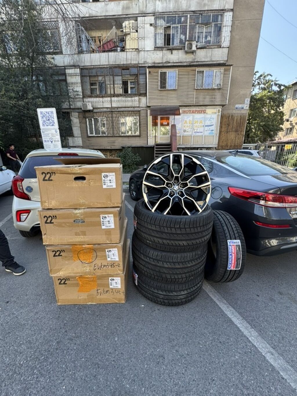 Колеса в сборе 315 / 35 / R 22, Лето, Новый, Комплект, Легковые, Литые, отверстий - 5: фото 3