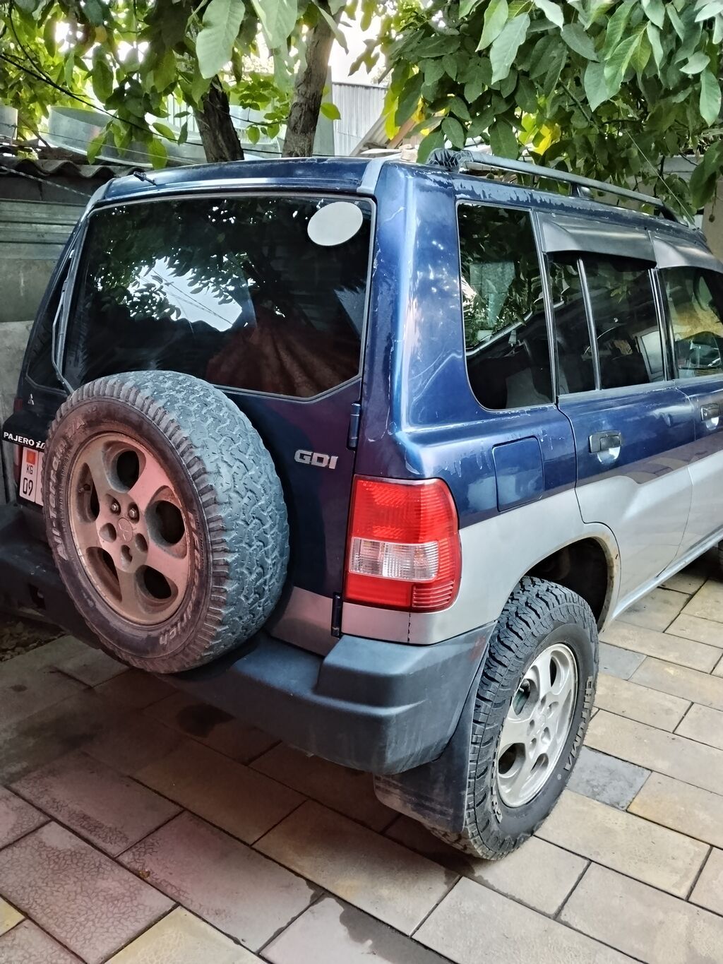 Mitsubishi Pajero iO: 1998 г., 1.9 л, Автомат, Дизель, Внедорожник: фото 3