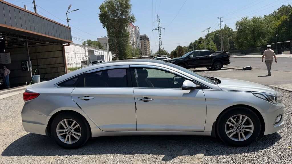 Hyundai Sonata: 2016 г., 2 л, Автомат, Газ, Седан: фото 3