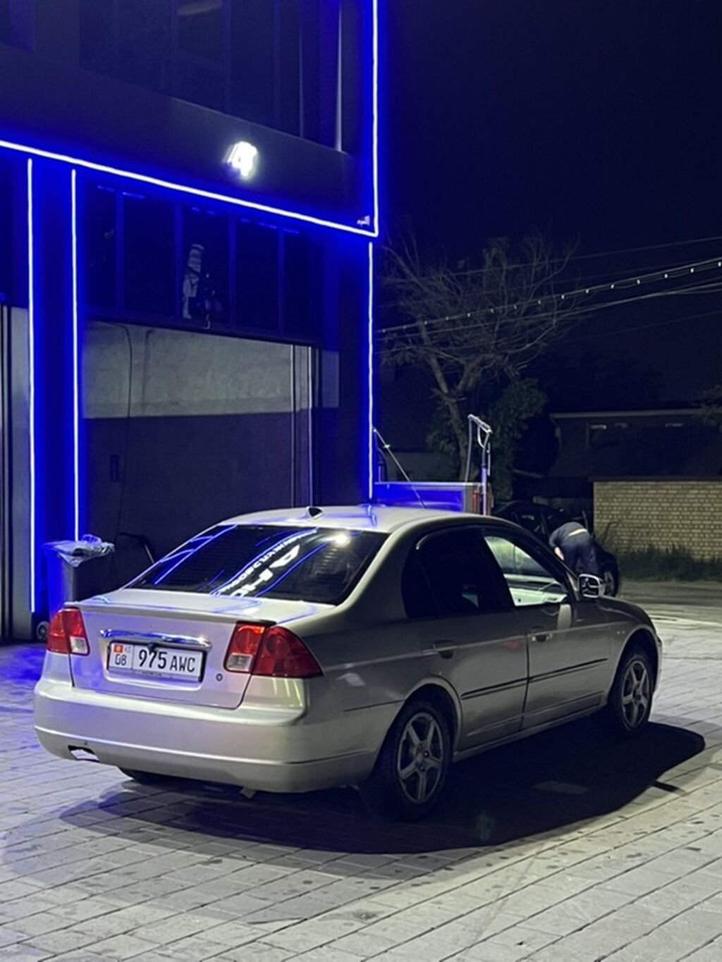 Honda Civic: 2002 г., 1.5 л, Механика, Гибрид, Седан: фото 3