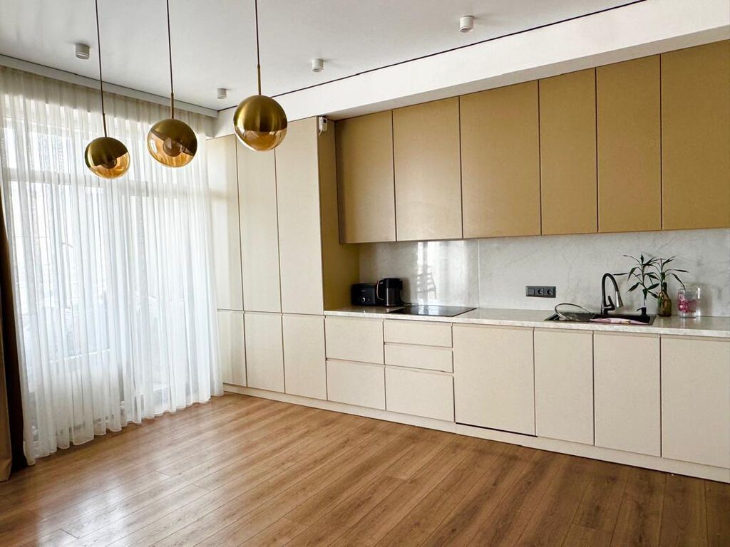 3 комнаты, 118 м², Южная Магистраль Элитка, 4 этаж, Евроремонт: фото 2
