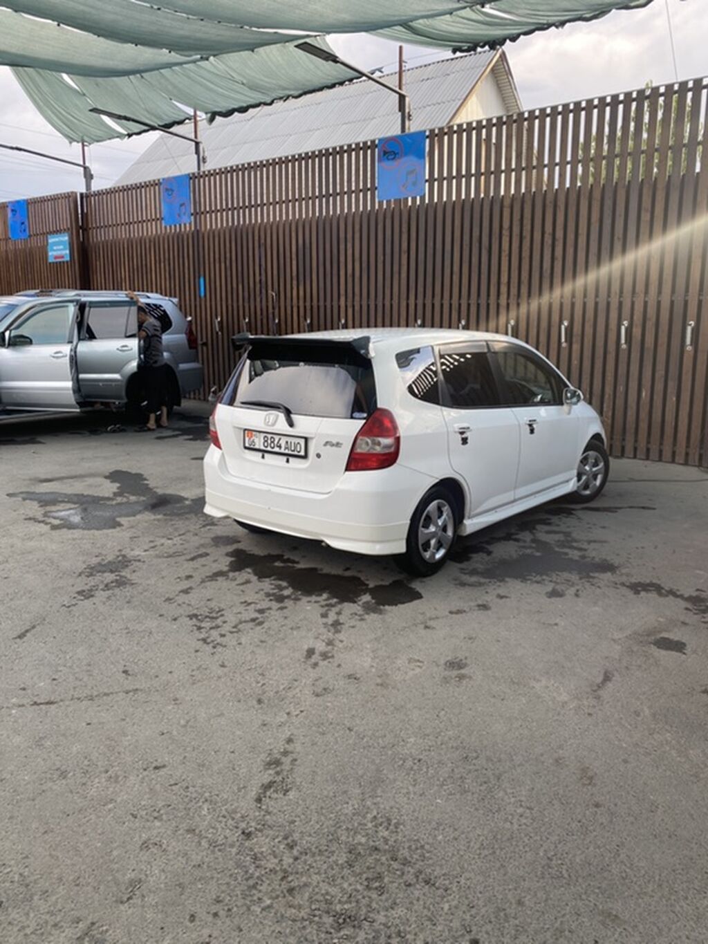 Honda Fit: 2002 г., 1.5 л, Автомат, Бензин, Хэтчбэк: фото 2