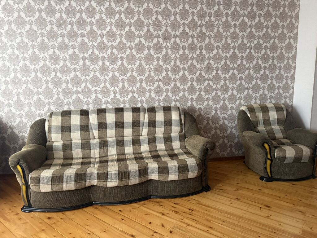 Künc dəsti – 3 yerlik transformasiya olunan divan və 1 ədəd kreslo -