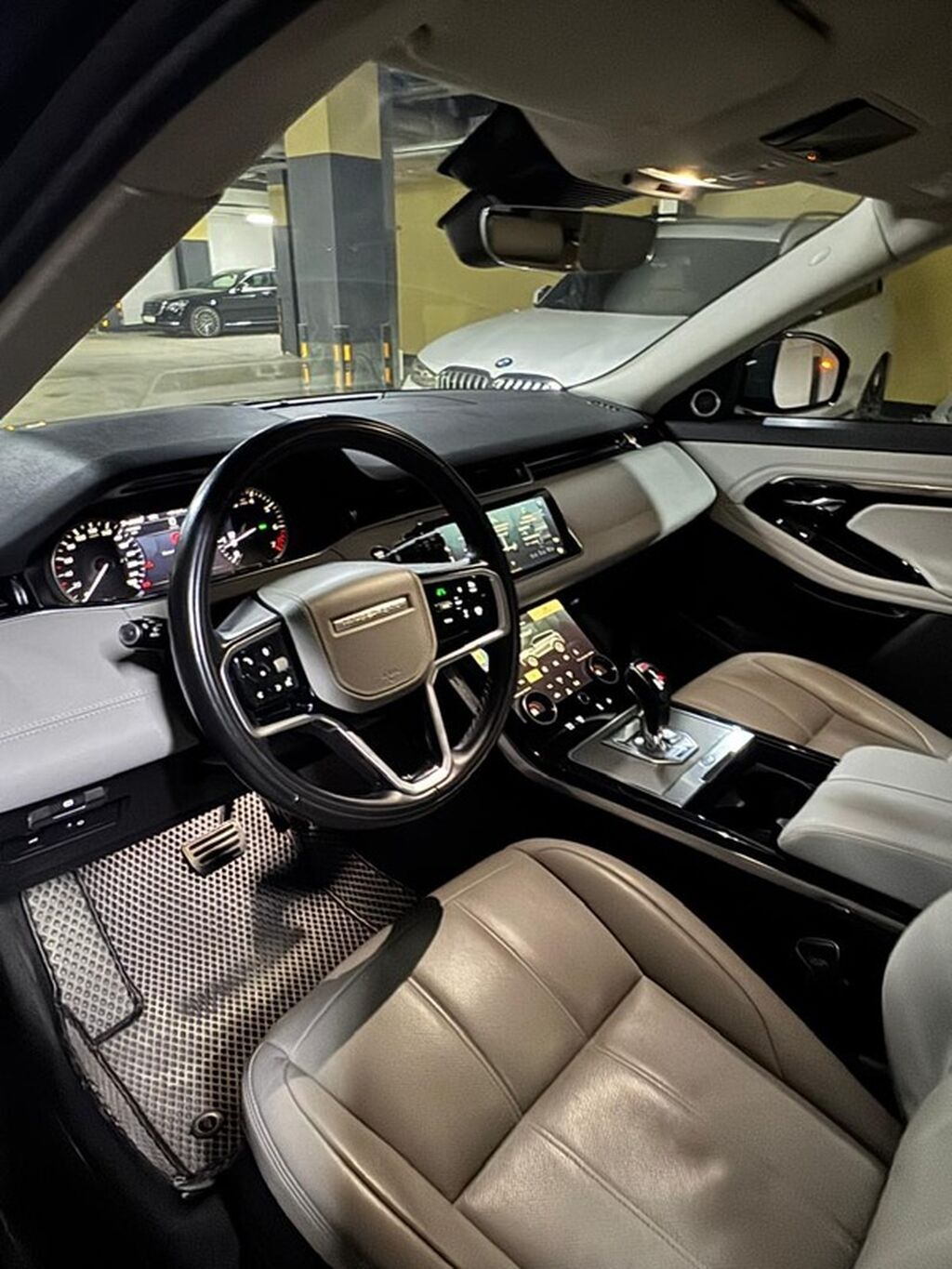 Land Rover Range Rover Evoque: 2022 г., 2 л, Автомат, Бензин, Кроссовер: фото 6