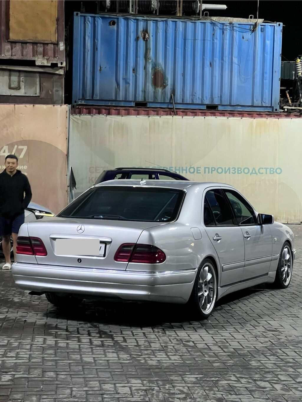 Mercedes-Benz E-Class: 1998 г., 4.3 л, Автомат, Бензин, Седан: фото 5