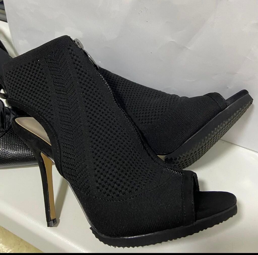 Ботинки, 38, Zara, Новый, цвет - Черный, Самовывоз, Платная доставка: фото 6