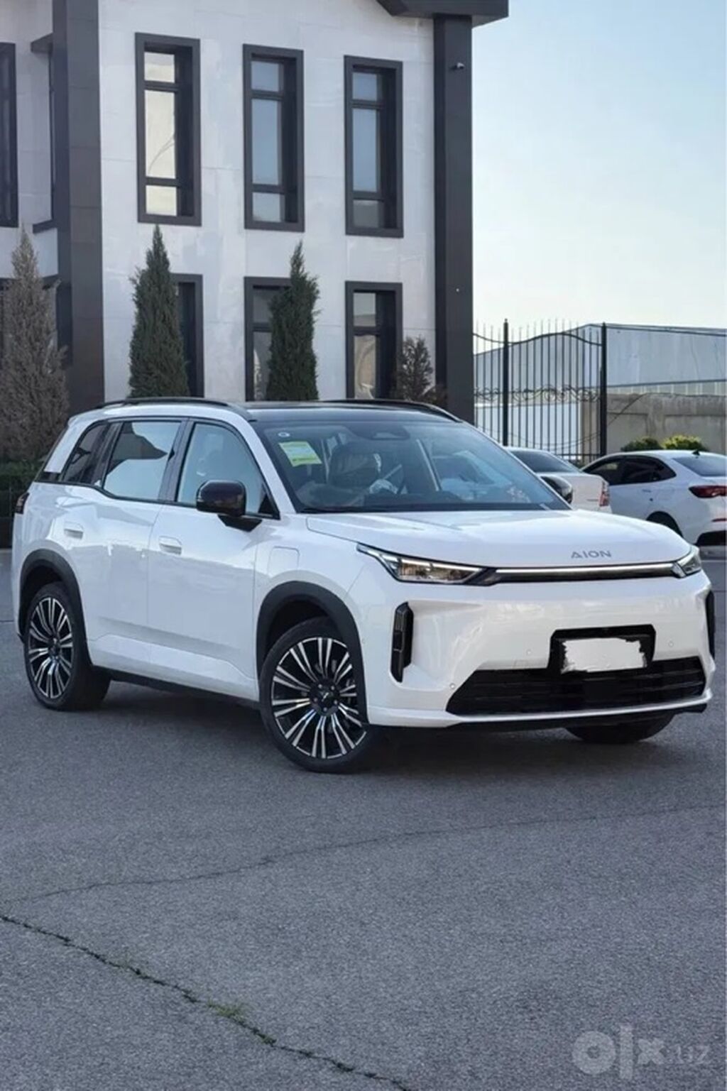 Gac Aion I60 650KM Белый на песочном Новый Растаможен Преимущество: фото 1