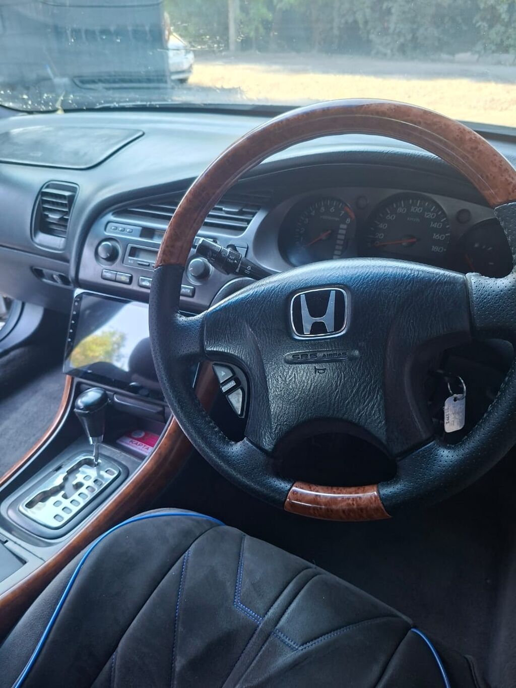 Honda Inspire: 2001 г., 2.5 л, Автомат, Бензин, Седан: фото 5