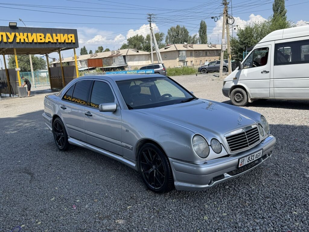 Mercedes-Benz E-Class: 1996 г., 3.2 л, Автомат, Седан: фото 6