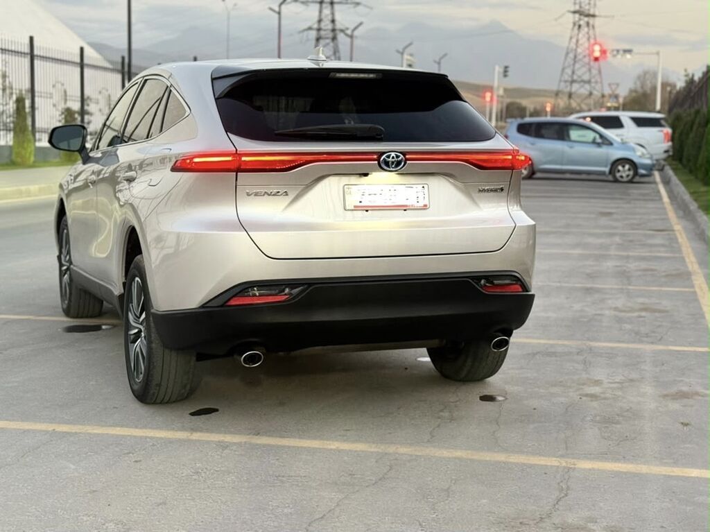 Toyota Venza: 2021 г., 2.5 л, Вариатор, Гибрид, Кроссовер: фото 7