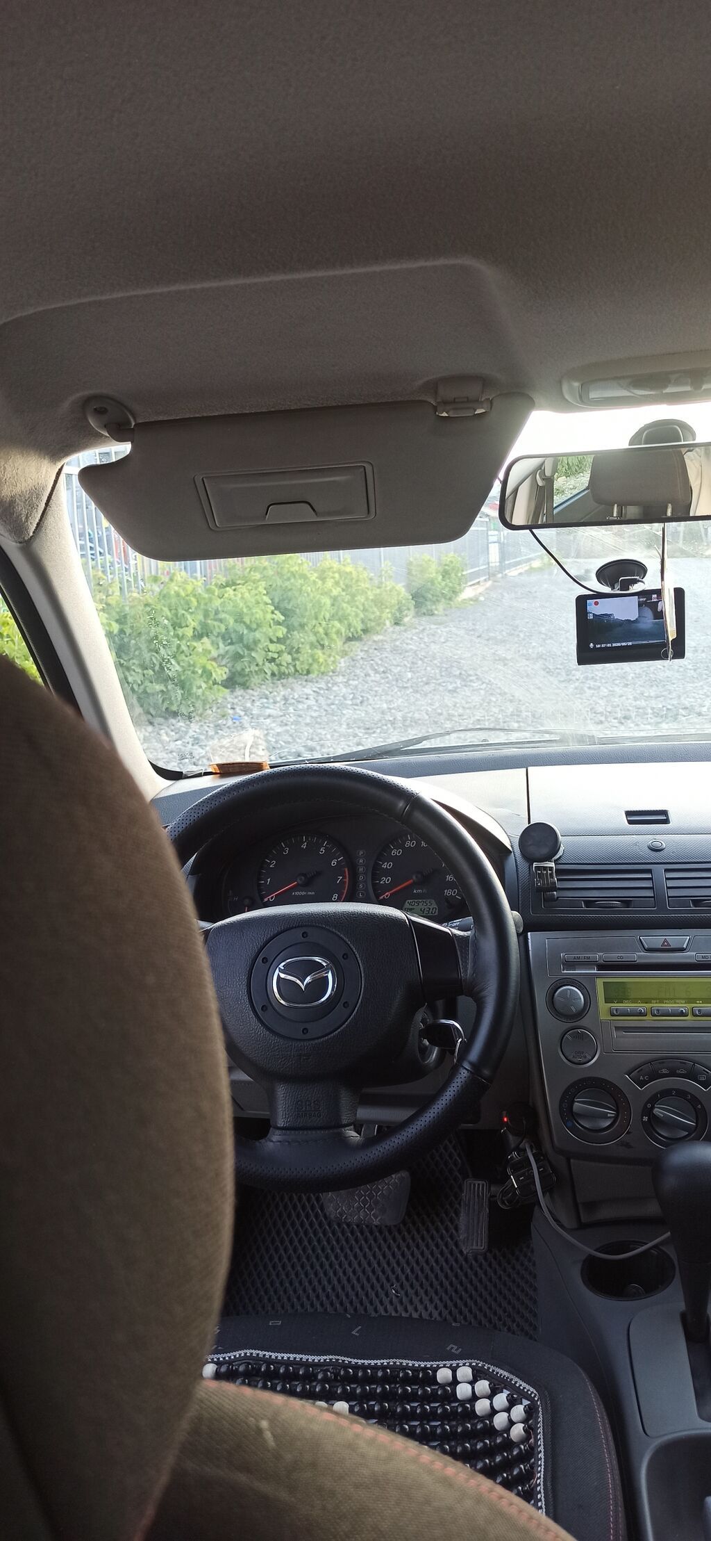 Mazda 2: 2004 г., 1.5 л, Автомат, Бензин, Хэтчбэк: фото 7