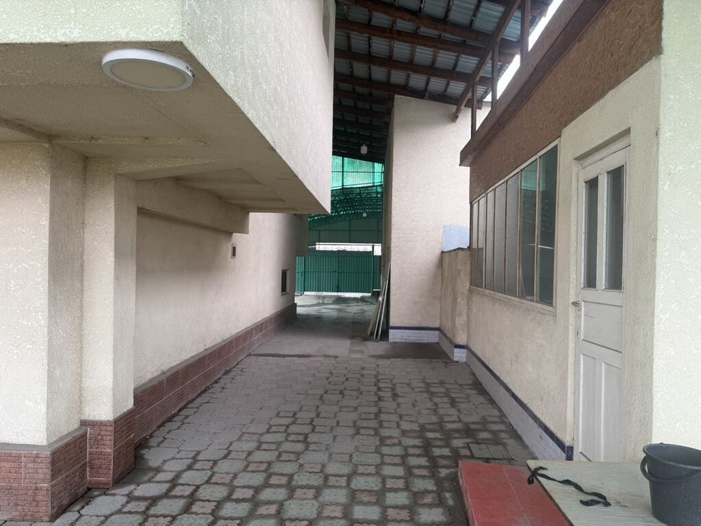300 м², 8 комнат, Утепленный, Теплый пол, Бронированные двери