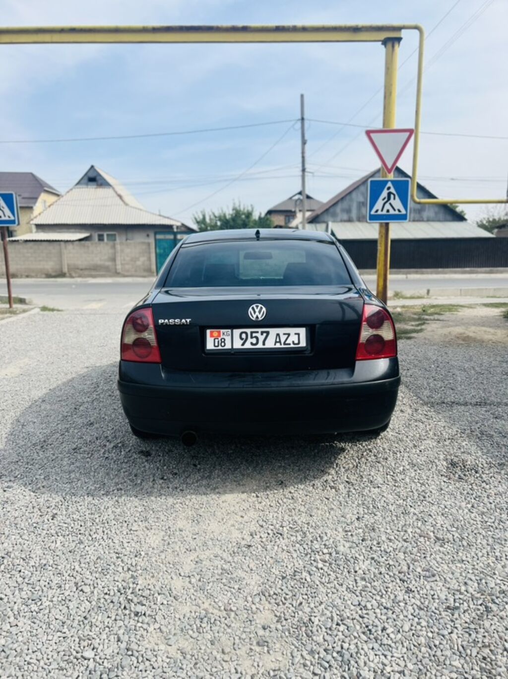 Volkswagen Passat: 2002 г., 2 л, Механика, Бензин, Седан: фото 2