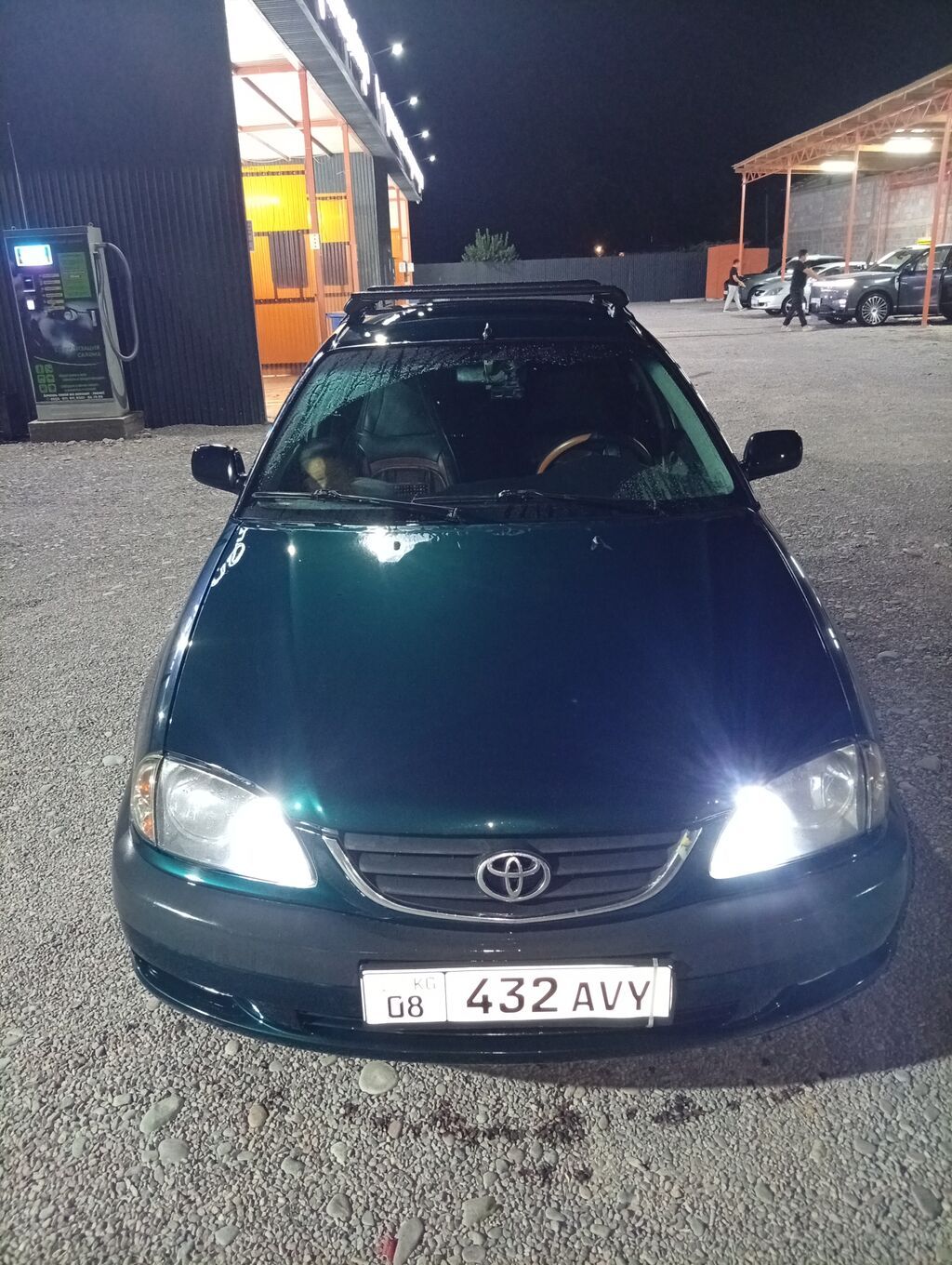 Toyota Avensis: 2000 г., 1.8 л, Механика, Газ, Седан: фото 7