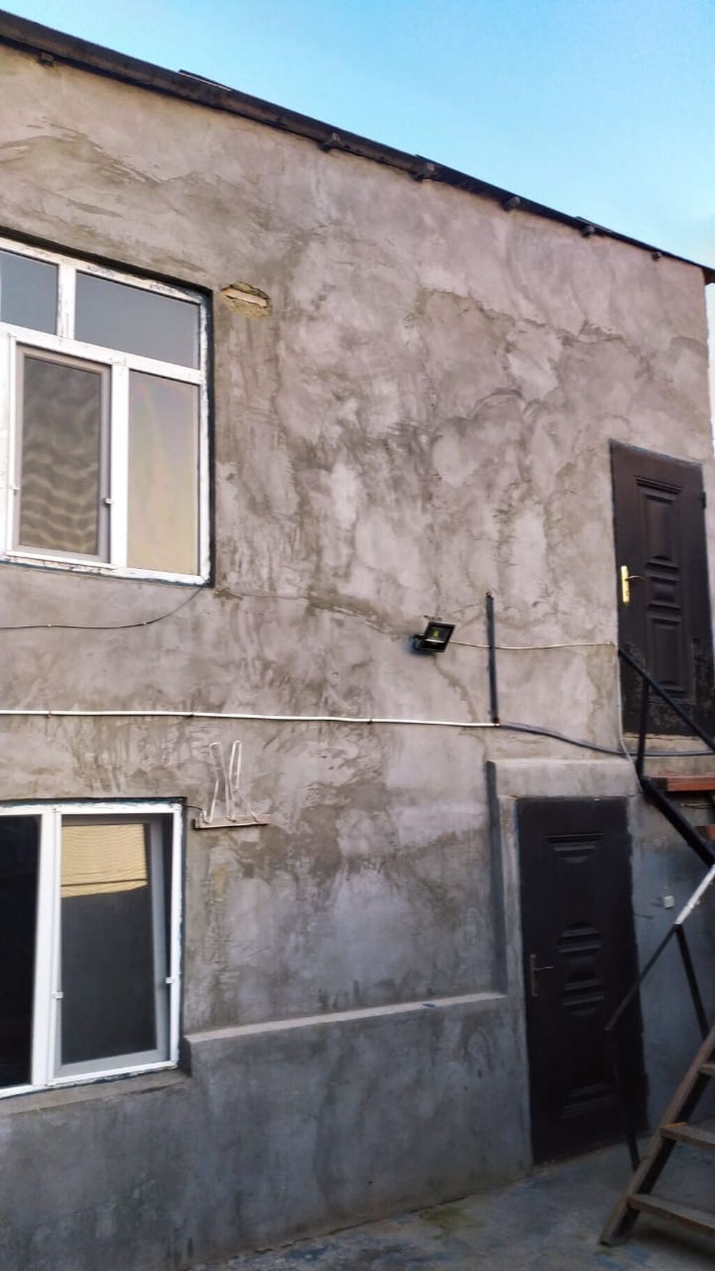 35 kv. m, 3 otaqlı, Su
