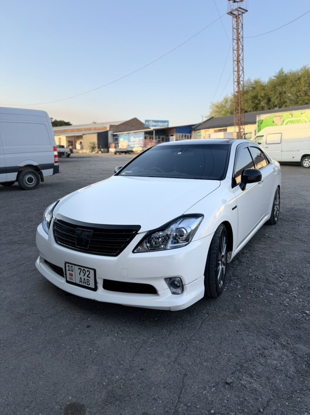 Toyota Crown: 2010 г., Автомат, Бензин, Седан: фото 8