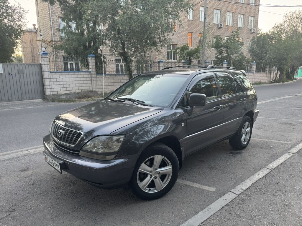 Lexus RX: 2001 г., 3 л, Автомат, Газ, Кроссовер: фото 2