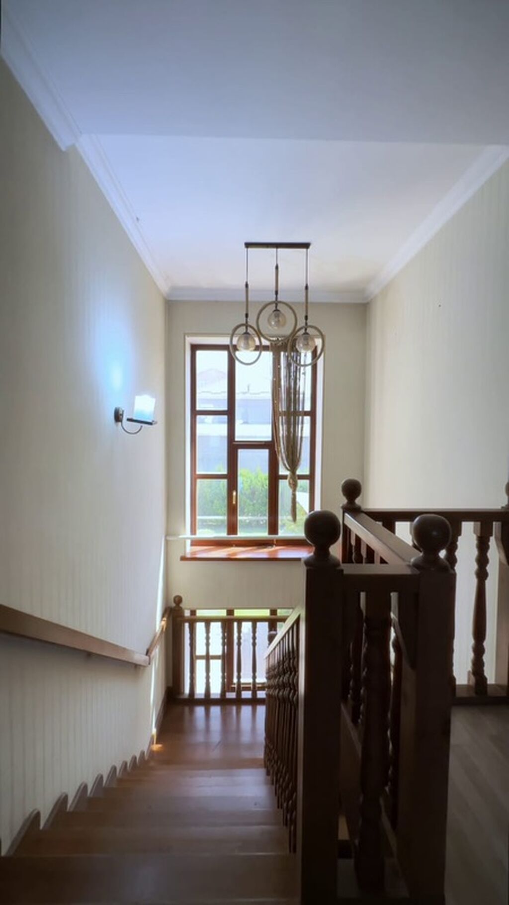 6 комнат и более, 370 м², 972 соток, Бишкек, 4 мкр Собственник: фото 8