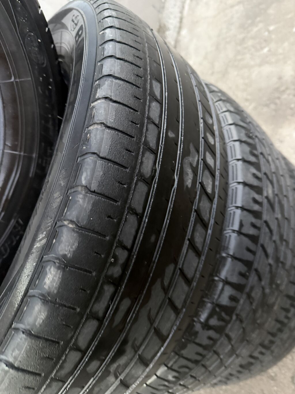 Продаю комплект резины лето R15/65/195 состояние хорошее подойдет: фото 2