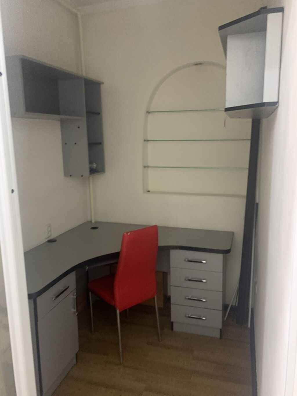 Продам 3-комнатную квартиру, 70 м², 106 серия, центр: фото 3