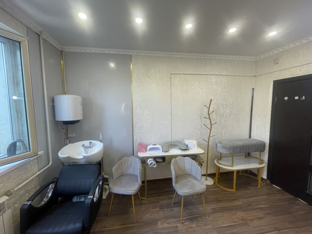 Аренда кабинетов в салонах красоты, 20 м², Для бровиста, Для визажиста, Для лешмейкера