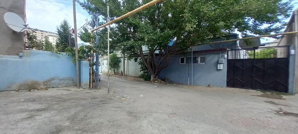 3 otaqlı, 120 kv. m, Yeni təmirli