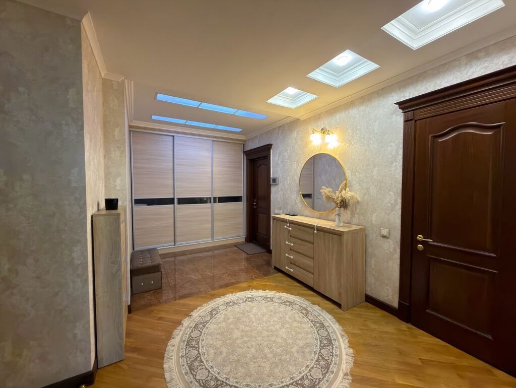 4 комнаты, 130 м², Элитка, 4 этаж: фото 8