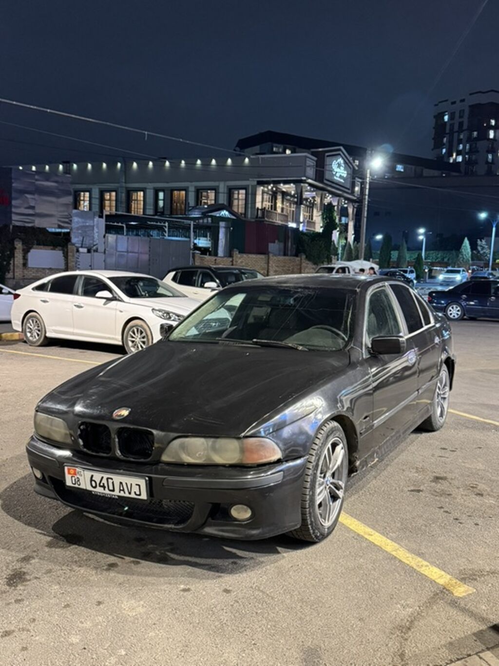 BMW 5 series: 1999 г., 2 л, Механика, Бензин, Седан: фото 1