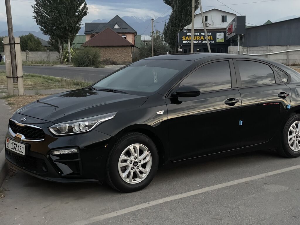 Kia K3: 2020 г., 1.6 л, Автомат, Бензин, Седан: фото 1