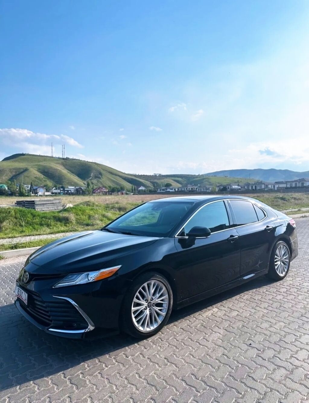 Toyota Camry: 2020 г., 2.5 л, Автомат, Бензин, Седан: фото 3