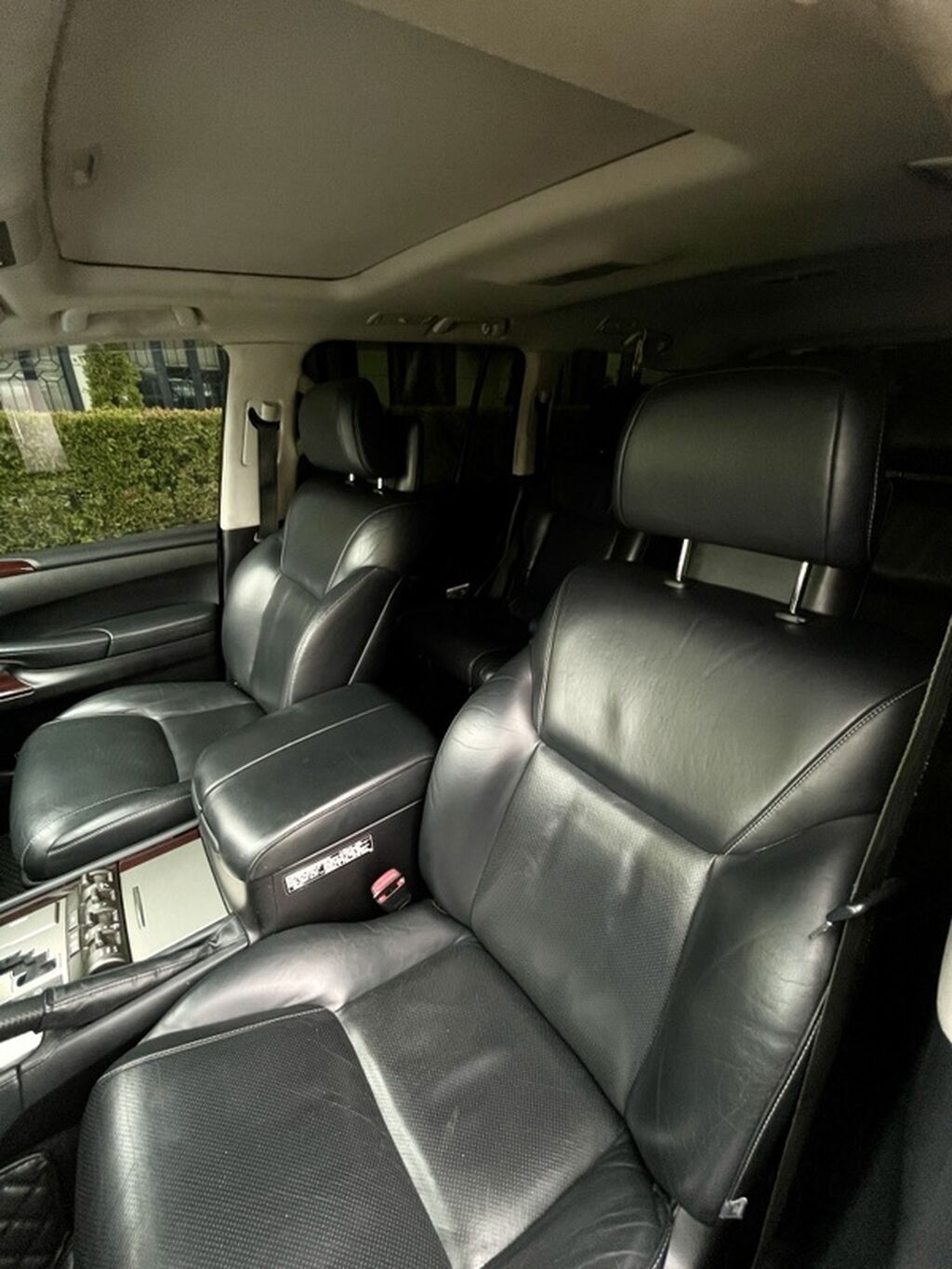 Lexus LX: 2013 г., 5.7 л, Газ, Внедорожник: фото 3