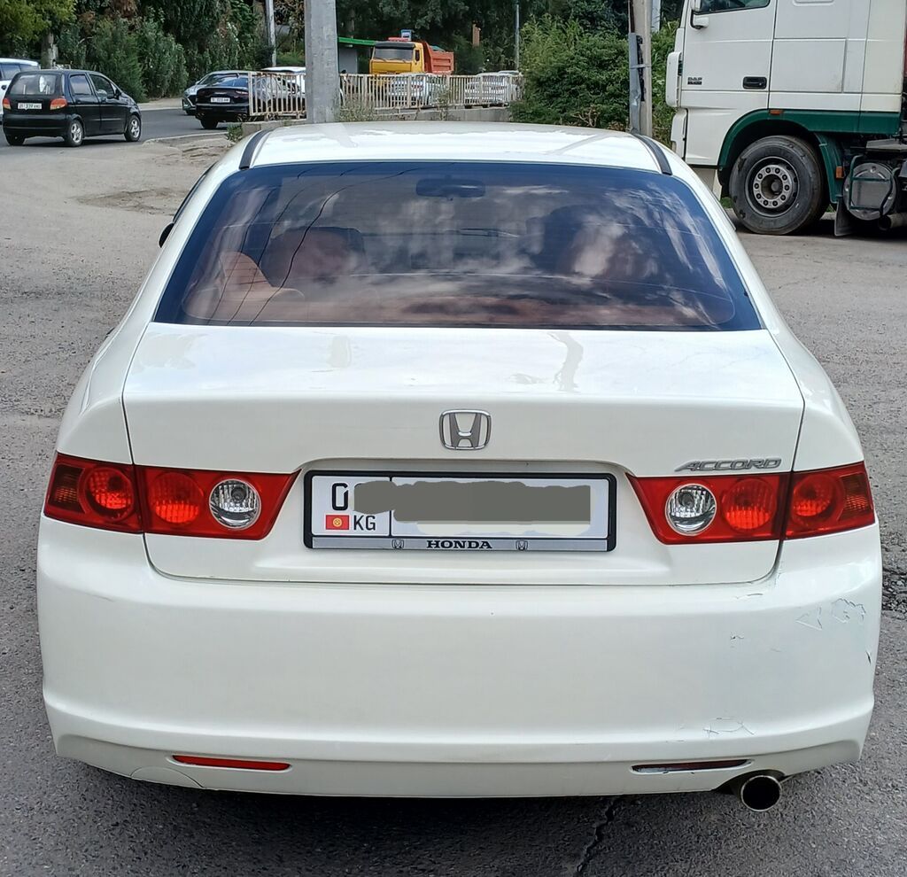 Honda Accord: 2002 г., 2 л, Автомат, Бензин, Седан: фото 8