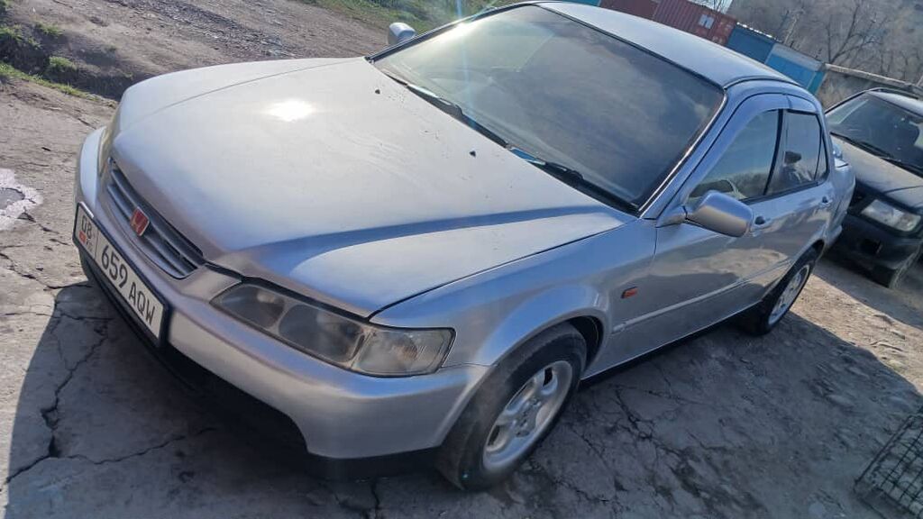Honda Torneo: 2001 г., 1.8 л, Автомат, Бензин, Седан: фото 2