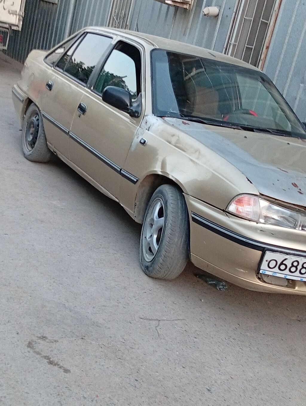 Daewoo Nexia: 2006 г., 1.5 л, Механика, Бензин, Седан — фото 3