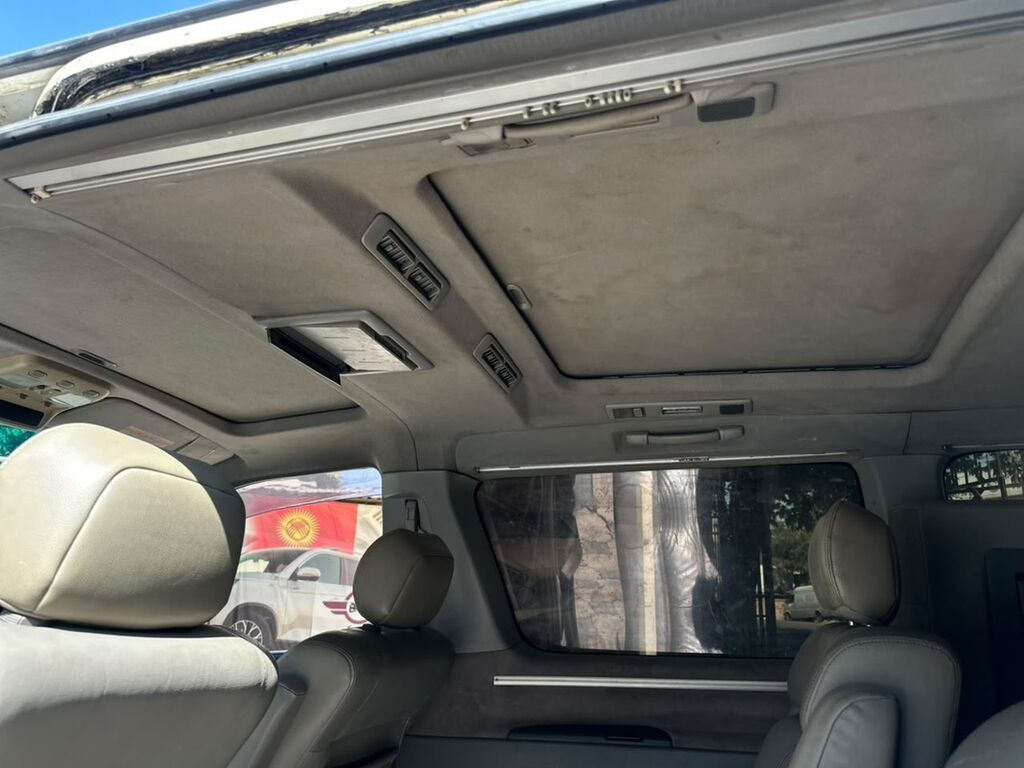 Nissan Elgrand: 2000 г., 3 л, Автомат, Дизель, Минивэн: фото 7