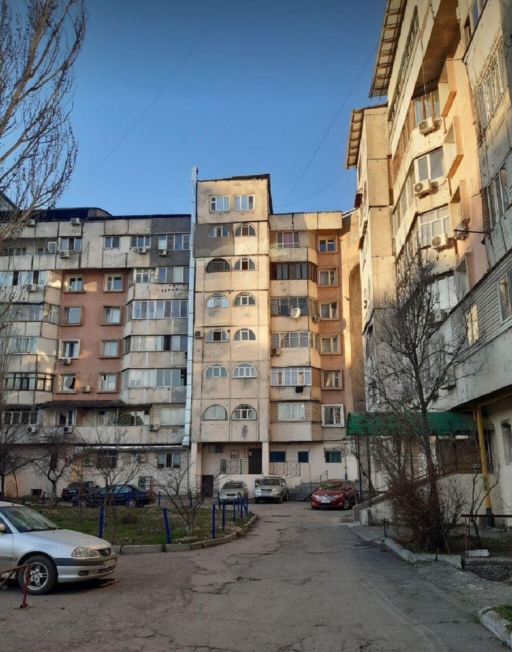 2 комнаты, 56 м², Индивидуалка, 2 этаж, Косметический ремонт: фото 2
