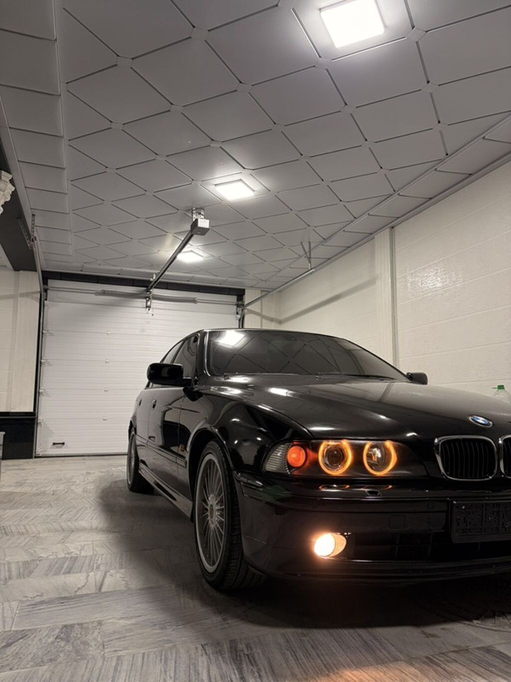 BMW 5 series: 2002 г., 3 л, Автомат, Бензин, Седан: фото 2