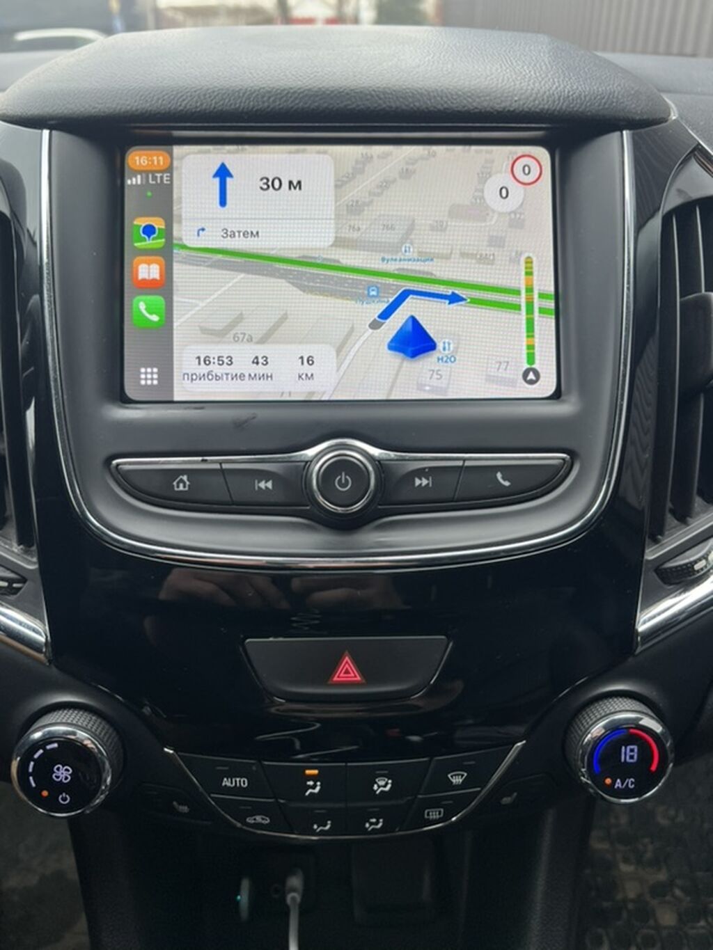 Chevrolet Cruze: 2018 г., 1.4 л, Автомат, Бензин, Седан: фото 6