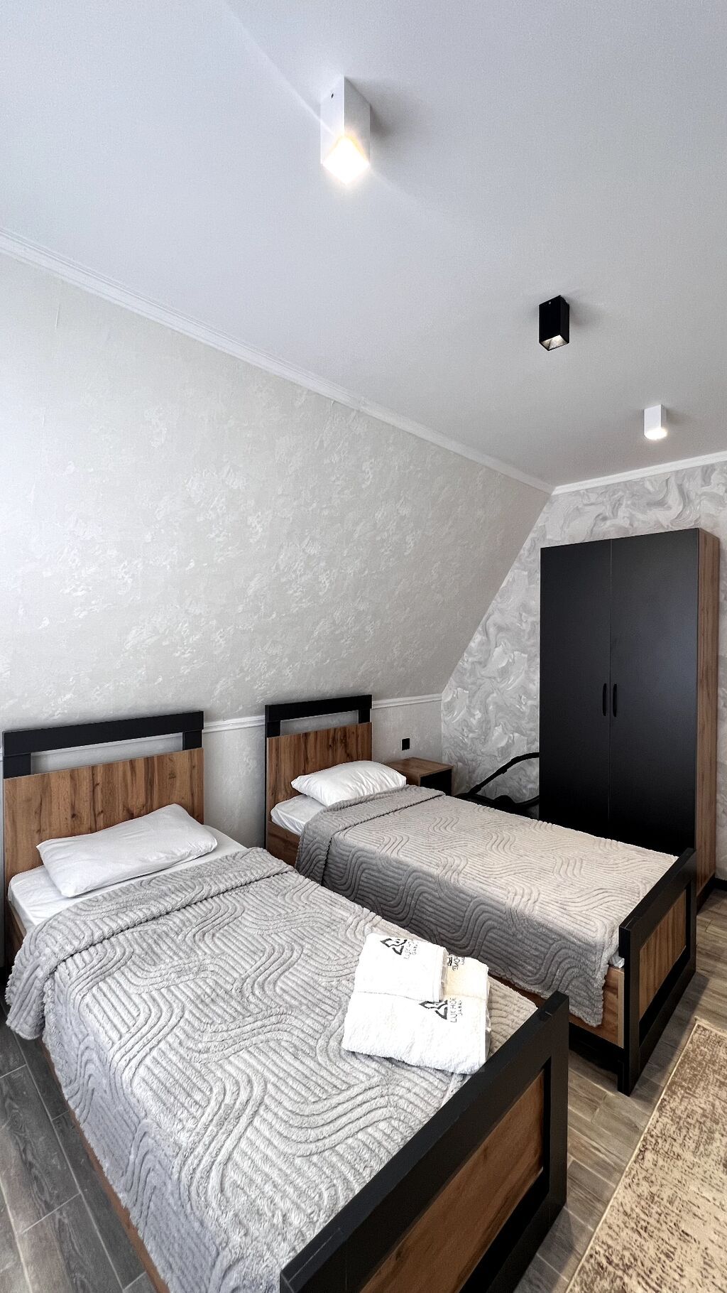 3 otaqlı, 105 kv. m, Yeni təmirli