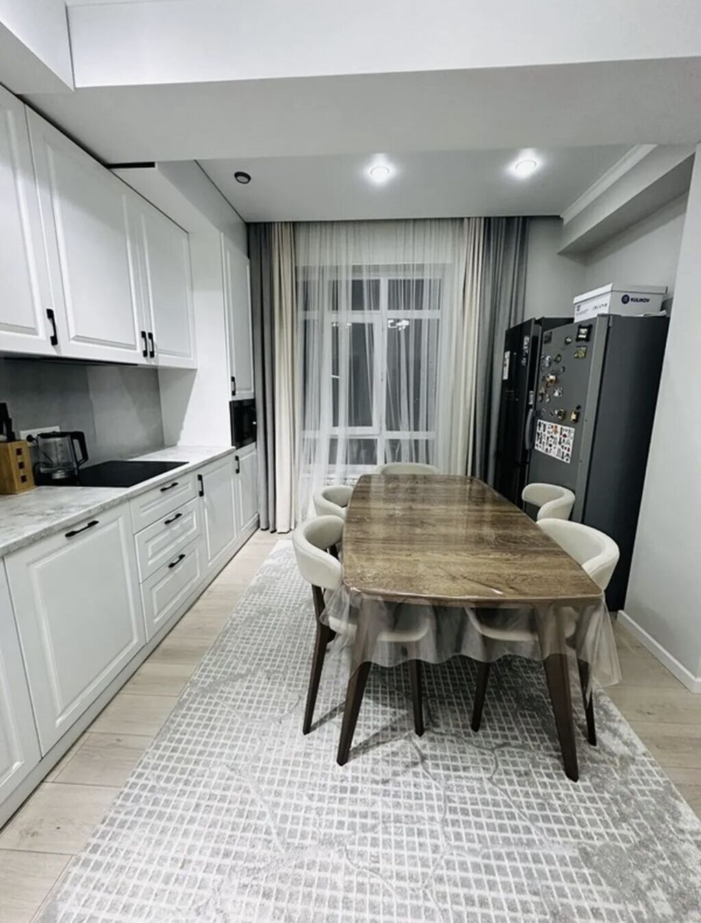 2 комнаты, 61 м², Золотой квадрат Элитка, 9 этаж, Евроремонт: фото 1