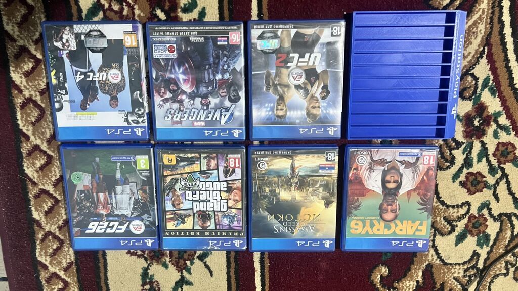 Sony PlayStation 4 (первая версия, “Fat”) + три геймпада DualShock 4: фото 5